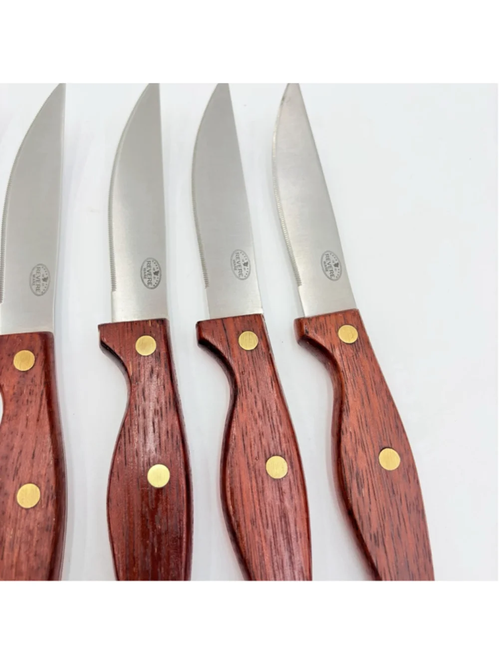 REVERE WARE 1801 Set of 8 STEAK KNIVES Serrated Stainless Wood Handles 9”